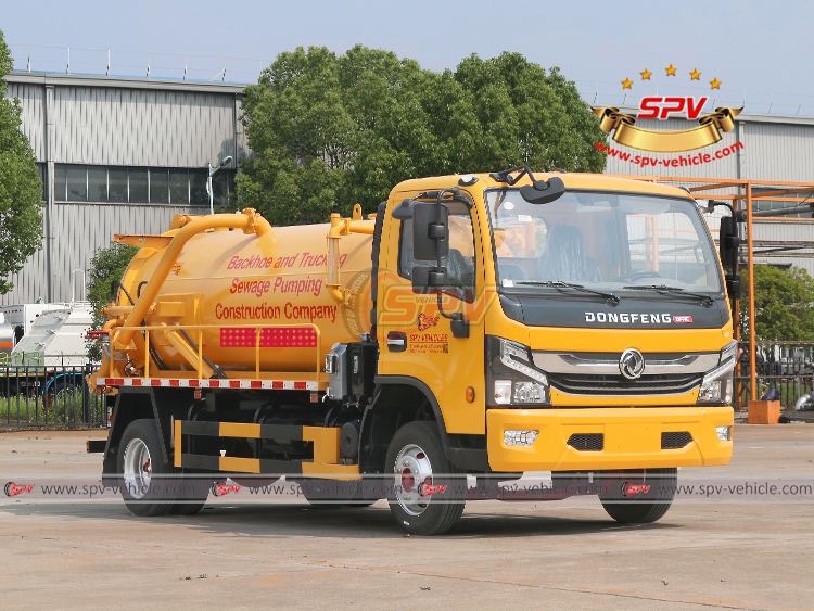 5,000 Litres Sewer Suction Truck DongFeng - Front Right Side